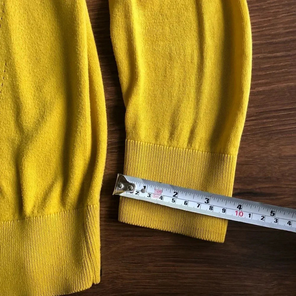 🔥4/$20 Loft Mustard Yellow Cardigan/Sweater - Picture 9 of 14